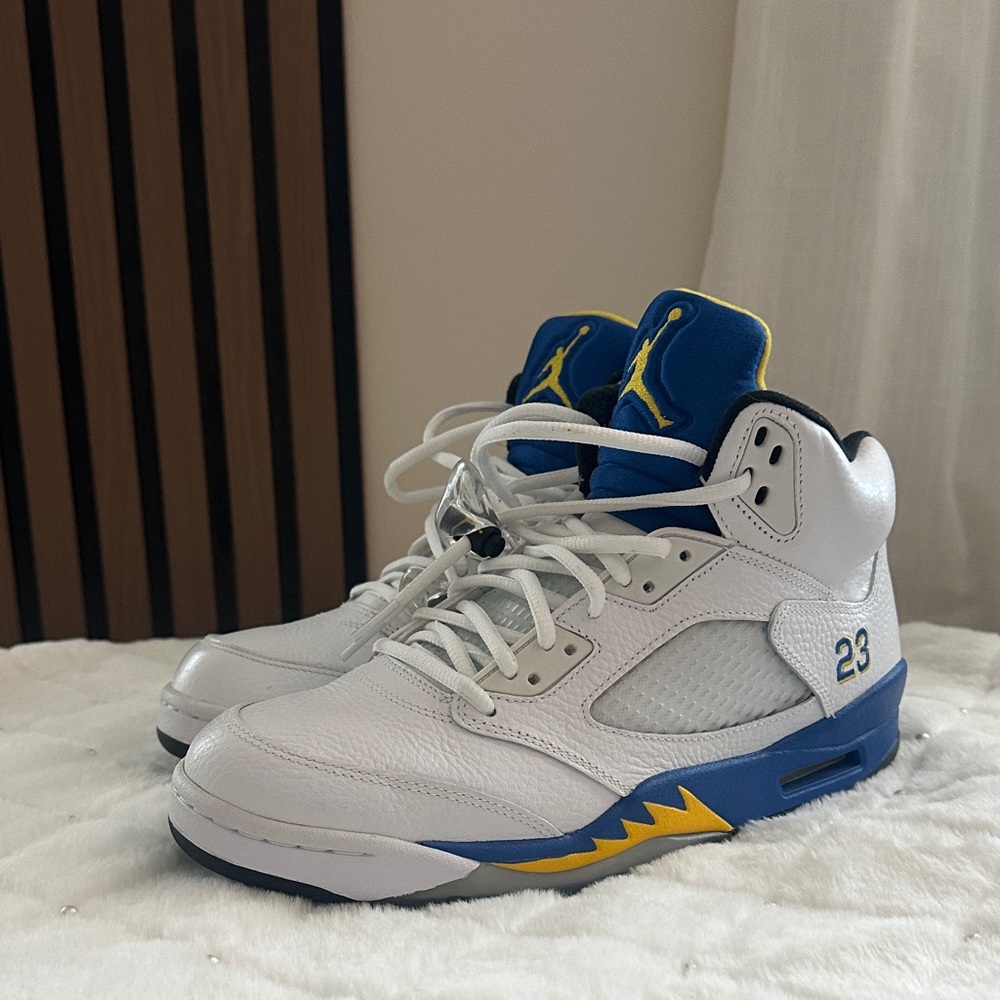 Jordan 5 Laney